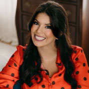 Beatriz Carvalho